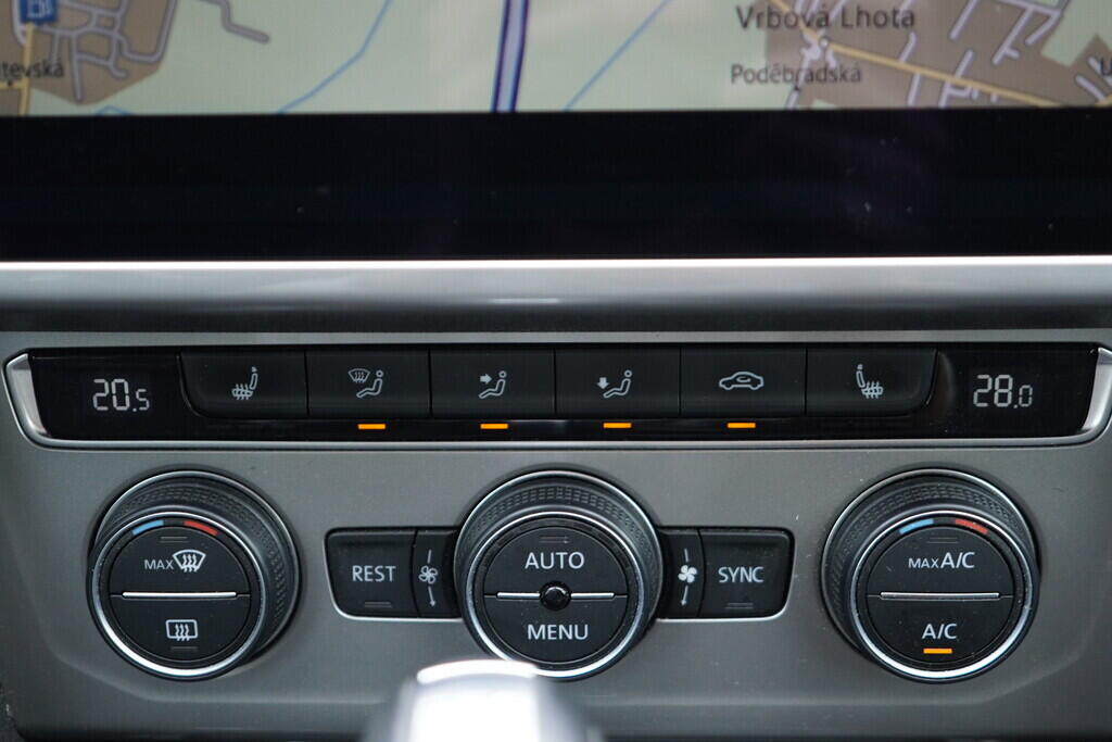 OV190V09542_36.webp_PASSAT VARIANT Alltrack 4Motion 2.0 TDI 140 kW automat