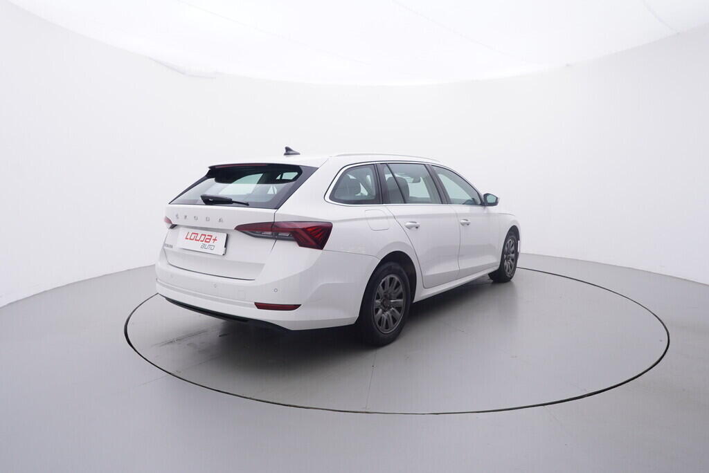 OV190V09544_14.webp_OCTAVIA Style 2.0 TDI 85 kW automat, DPH