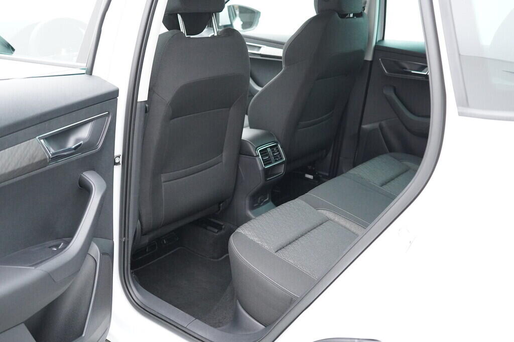 OV190V09545_35.webp_KAROQ Style 1.5 TSI 110 kW automat, DPH