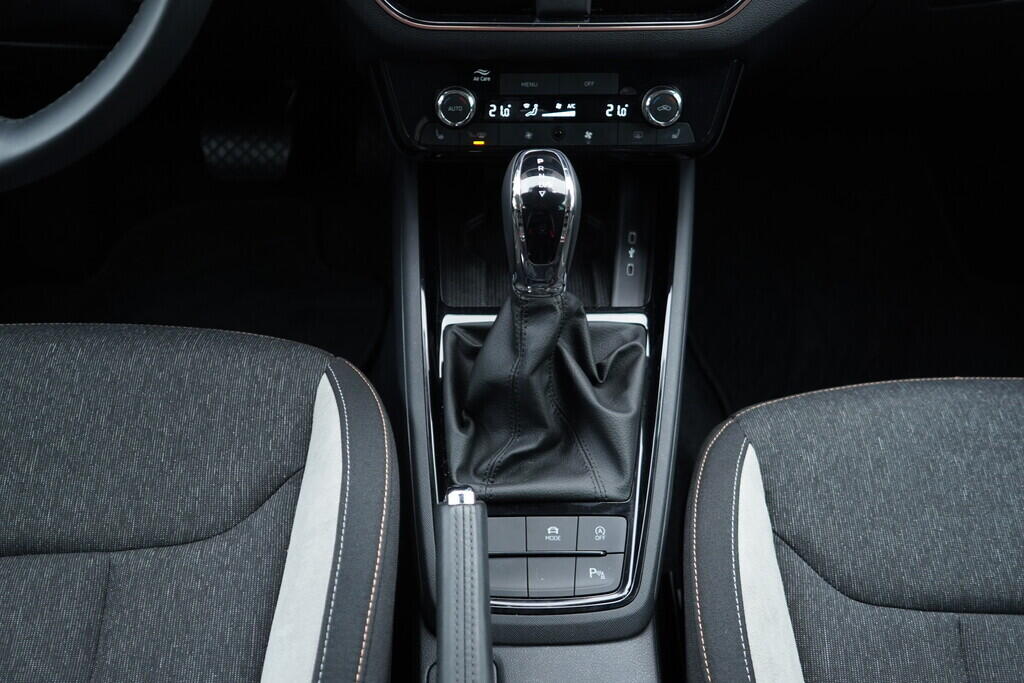 OV190V09551_32.webp_SCALA Top Selection 1.0 TSI 85 kW automat, DPH