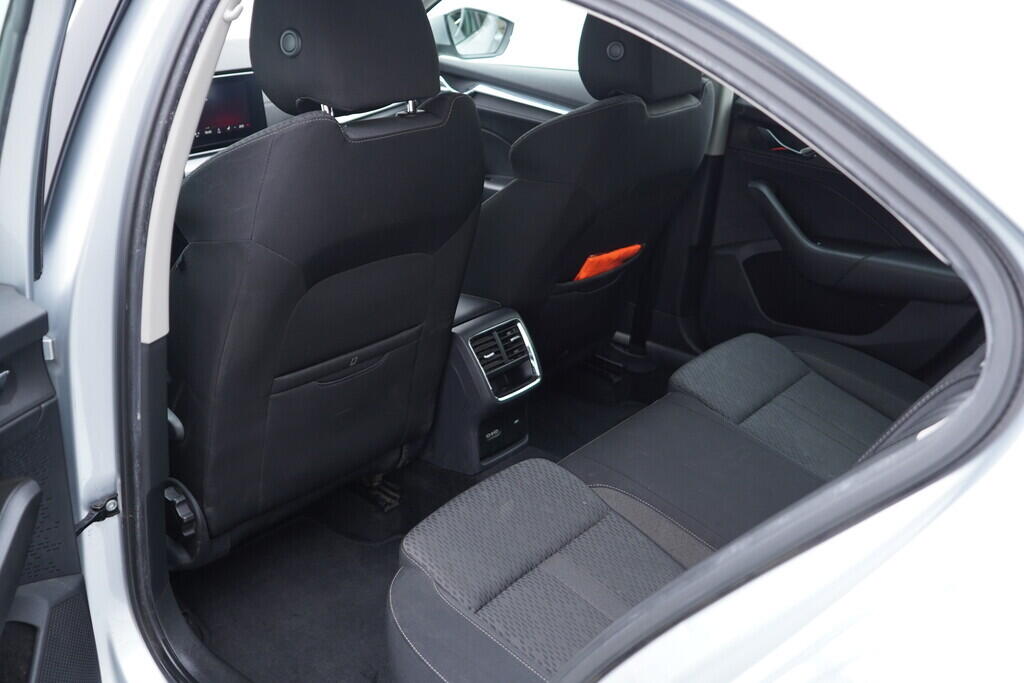 OV190V09552_34.webp_OCTAVIA Style 2.0 TDI 85 kW manuál, DPH