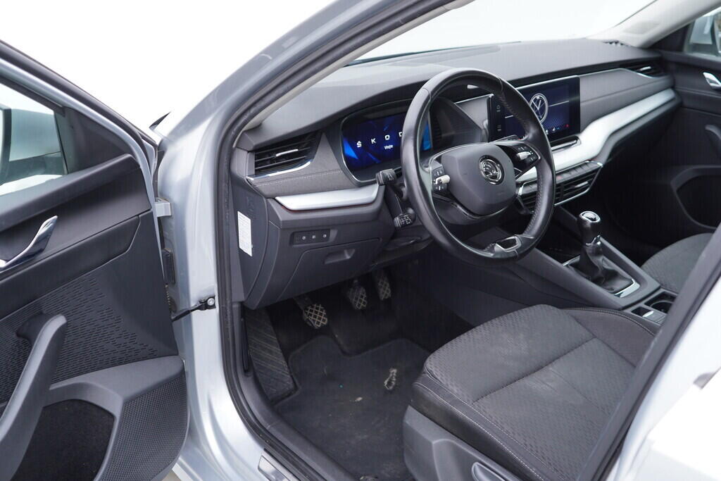 OV190V09552_43.webp_OCTAVIA Style 2.0 TDI 85 kW manuál, DPH