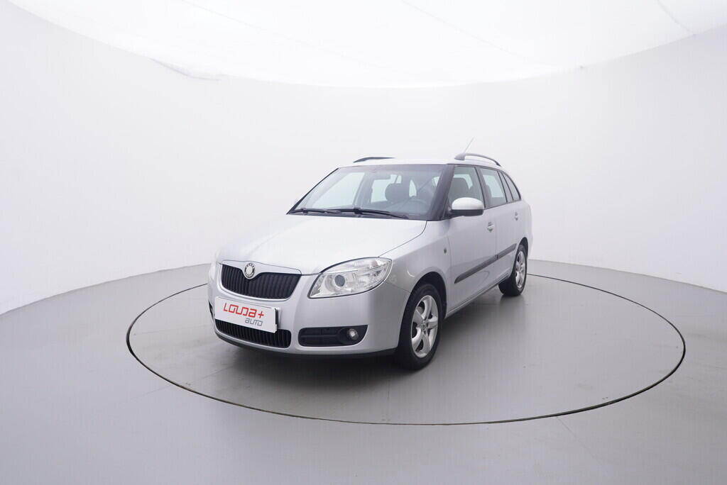 OV190V09553_10.webp_FABIA Elegance 1.6 16V 77 kW manuál