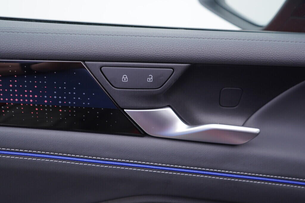 OV190V09555_21.webp_TIGUAN  1.5 TSI 110 kW automat, DPH