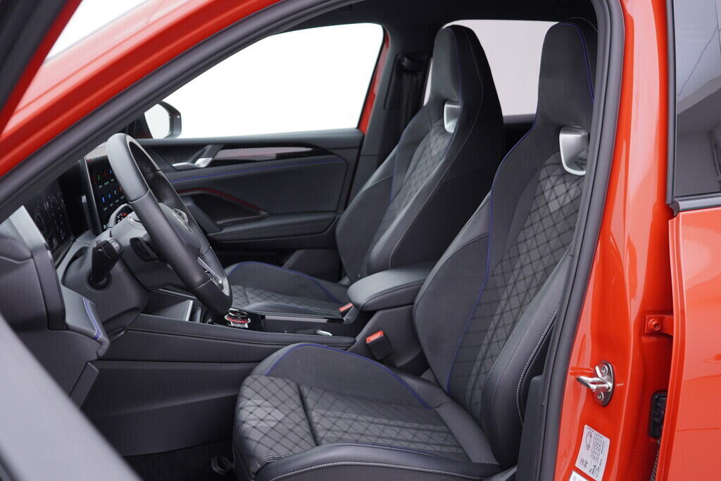 OV190V09555_25.webp_TIGUAN  1.5 TSI 110 kW automat, DPH