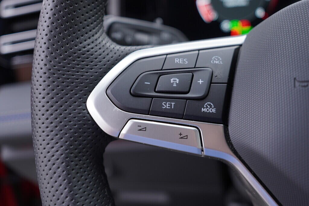 OV190V09555_29.webp_TIGUAN  1.5 TSI 110 kW automat, DPH