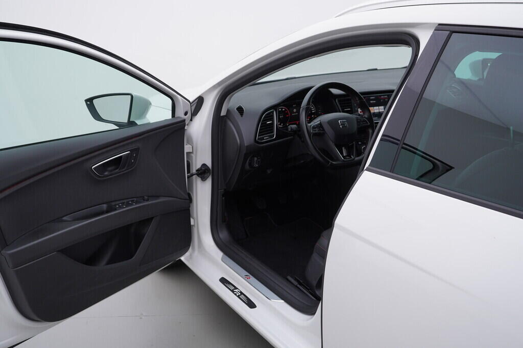 OV190V09556_18.webp_LEON ST  1.8 TSI 132 kW manuál