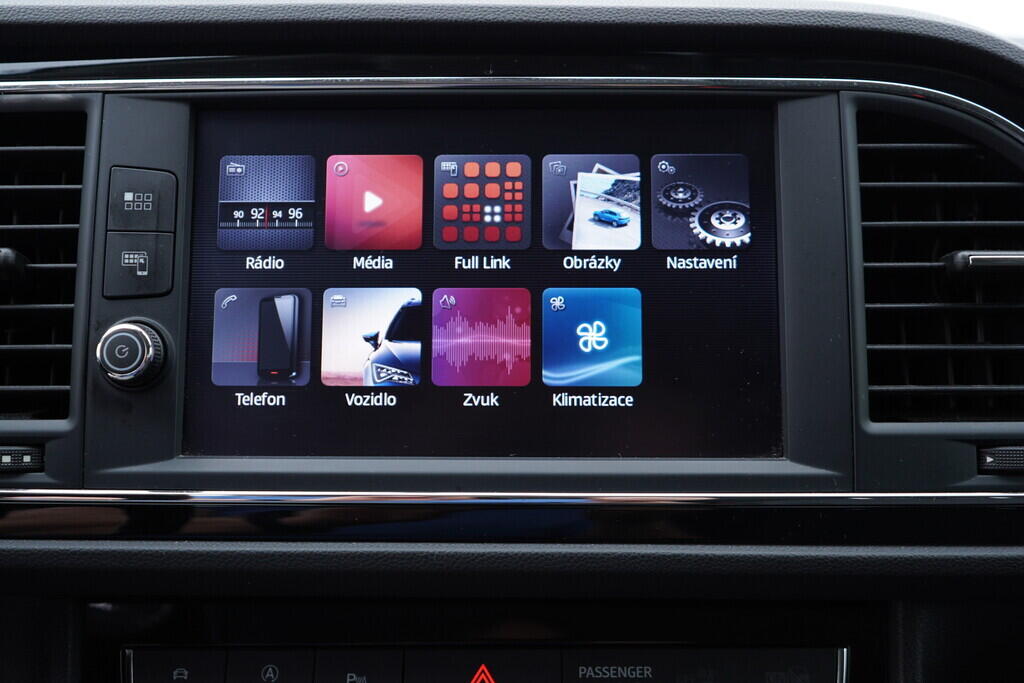 OV190V09556_33.webp_LEON ST  1.8 TSI 132 kW manuál