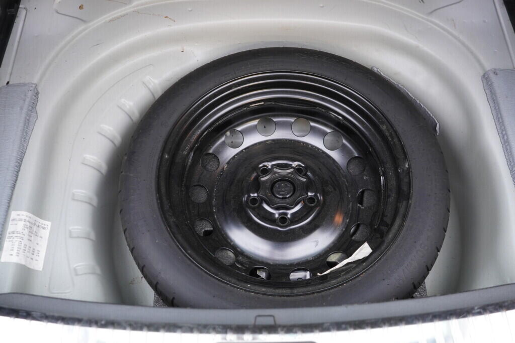 OV190V09556_44.webp_LEON ST  1.8 TSI 132 kW manuál