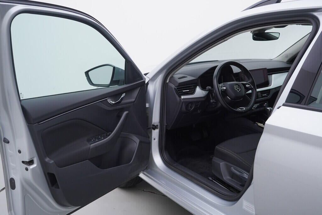 OV190V09557_18.webp_KAMIQ Bussines 1.0 TSI 81 kW automat