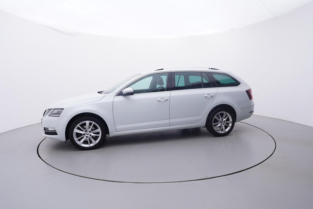 OV190V09558_11.webp_OCTAVIA Style Plus 2.0 TDI 110 kW automat