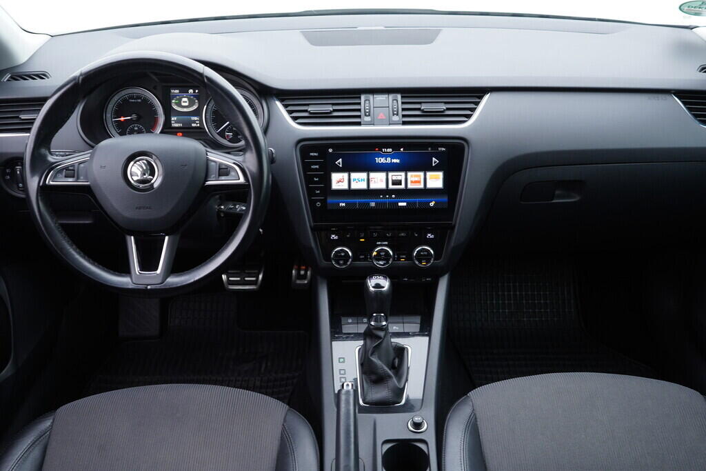 OV190V09558_29.webp_OCTAVIA Style Plus 2.0 TDI 110 kW automat