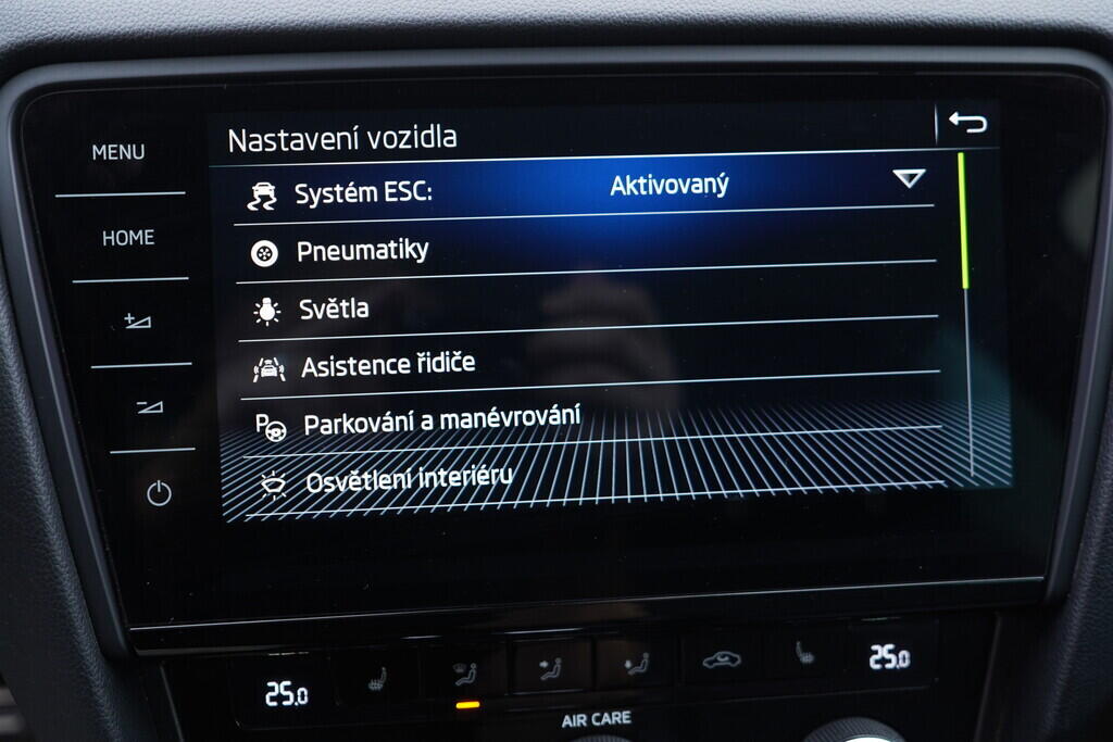 OV190V09558_34.webp_OCTAVIA Style Plus 2.0 TDI 110 kW automat