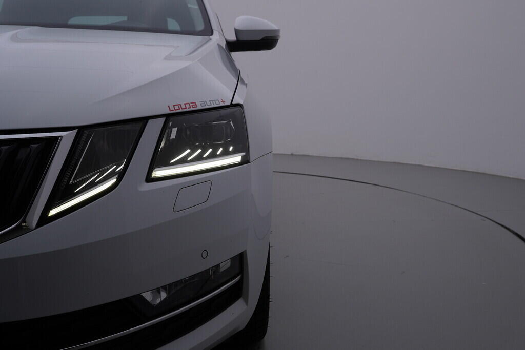OV190V09558_50.webp_OCTAVIA Style Plus 2.0 TDI 110 kW automat