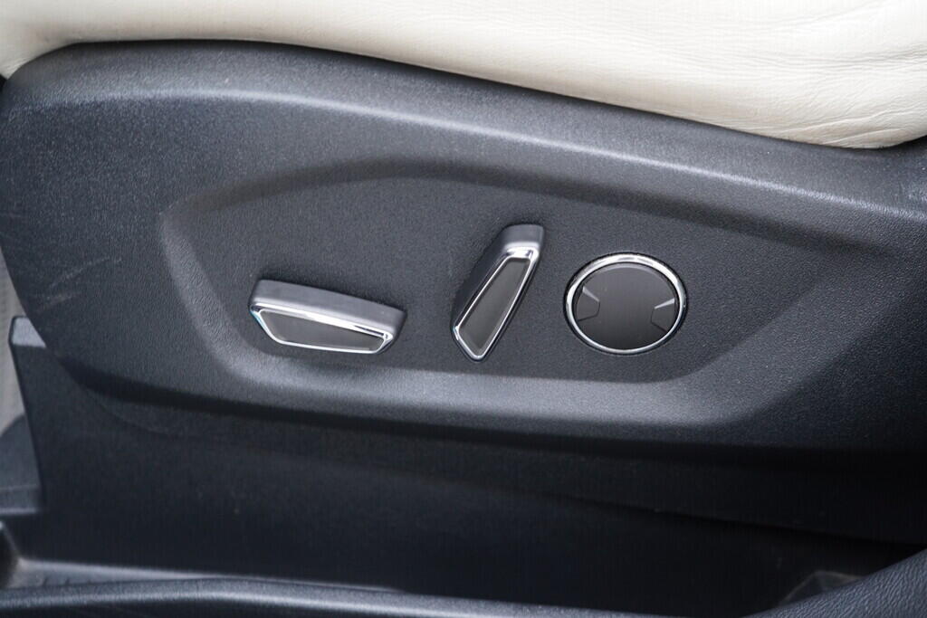 OV190V09559_23.webp_EDGE Vignale 2.0  175 kW automat, DPH