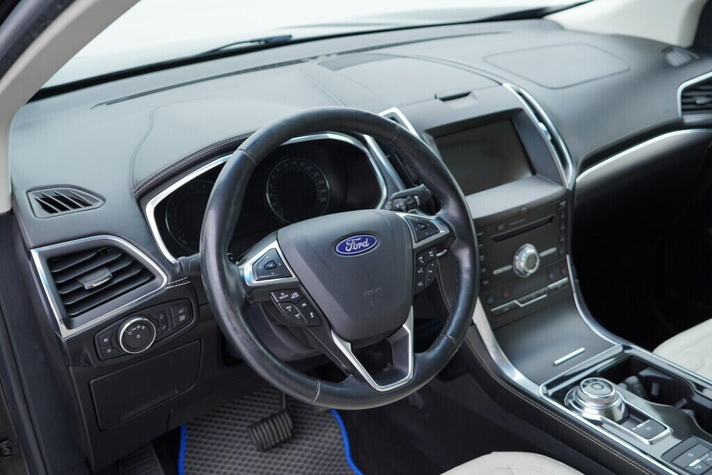 OV190V09559_24.webp_EDGE Vignale 2.0  175 kW automat, DPH