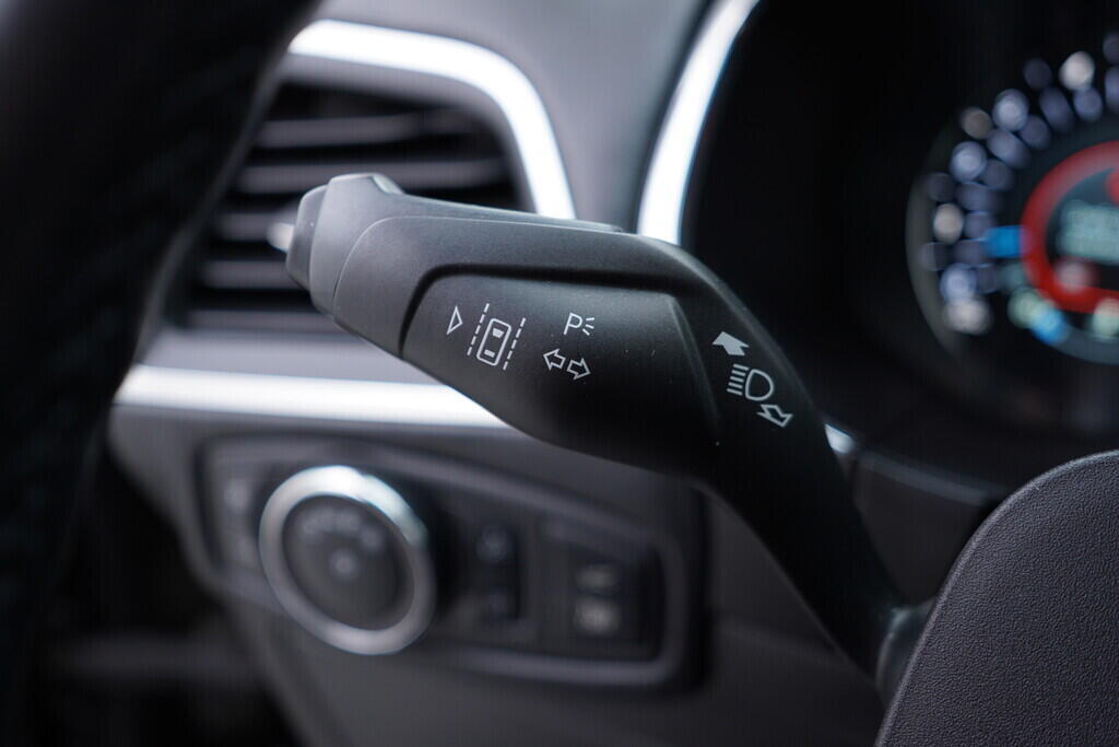 OV190V09559_26.webp_EDGE Vignale 2.0  175 kW automat, DPH