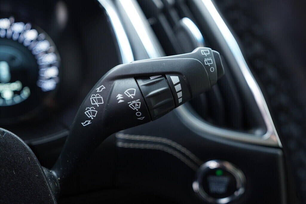 OV190V09559_27.webp_EDGE Vignale 2.0  175 kW automat, DPH