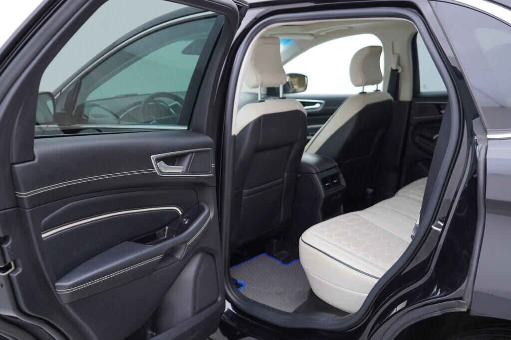 OV190V09559_37.webp_EDGE Vignale 2.0  175 kW automat, DPH