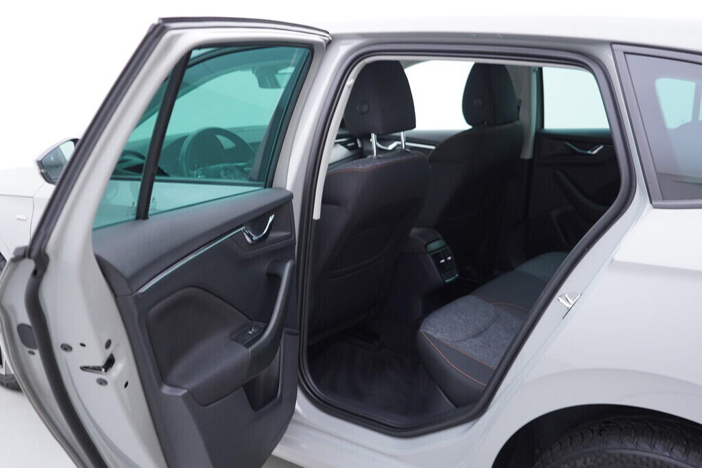 OV190V09561_35.webp_SCALA Style 1.0 TSI 81 kW automat