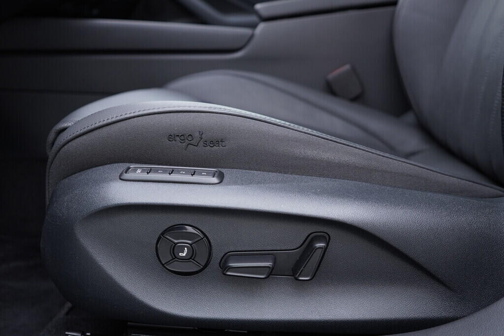 OV190V09567_21.webp_SUPERB L&K 2.0 TDI 142 kW automat, DPH