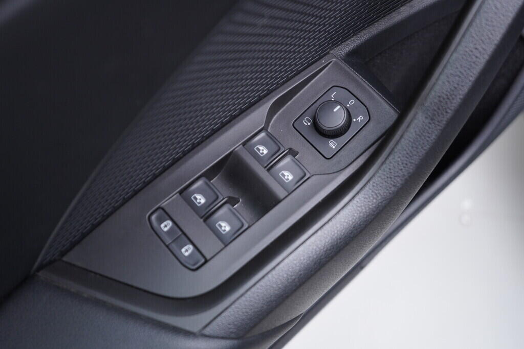 OV190V09569_20.webp_OCTAVIA Style 1.5 TSI 110 kW manuál, DPH