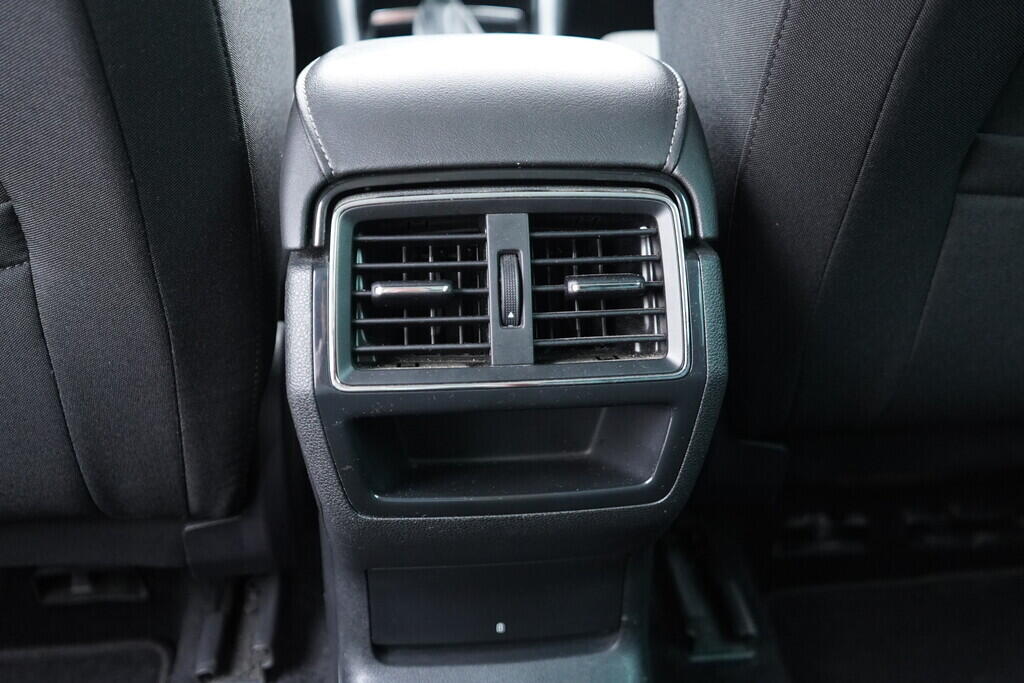 OV190V09570_37.webp_KAROQ Style 1.5 TSI 110 kW automat, DPH