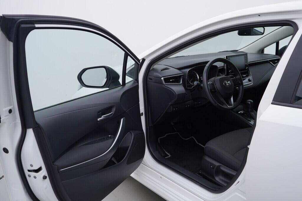 OV190V09571_18.webp_COROLLA Active 1.8 2ZR 90 kW automat, DPH