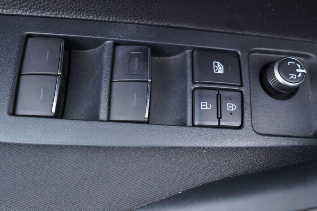 OV190V09571_20.webp_COROLLA Active 1.8 2ZR 90 kW automat, DPH