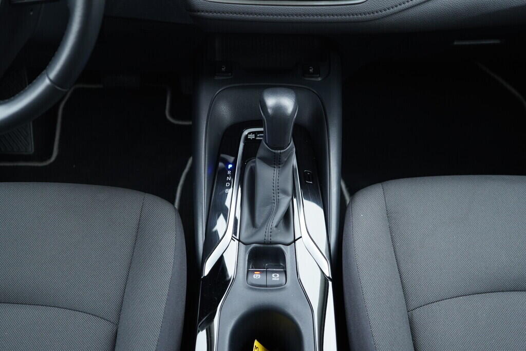 OV190V09571_30.webp_COROLLA Active 1.8 2ZR 90 kW automat, DPH