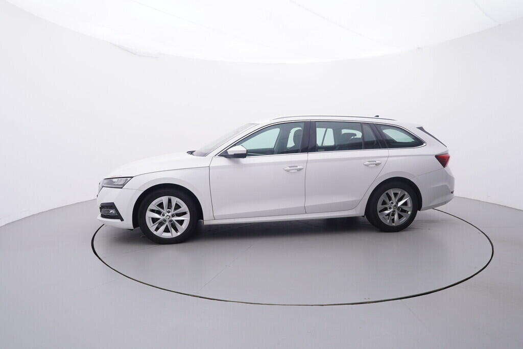 OV190V09572_11.webp_OCTAVIA Style 1.5 TSI 110 kW manuál, DPH