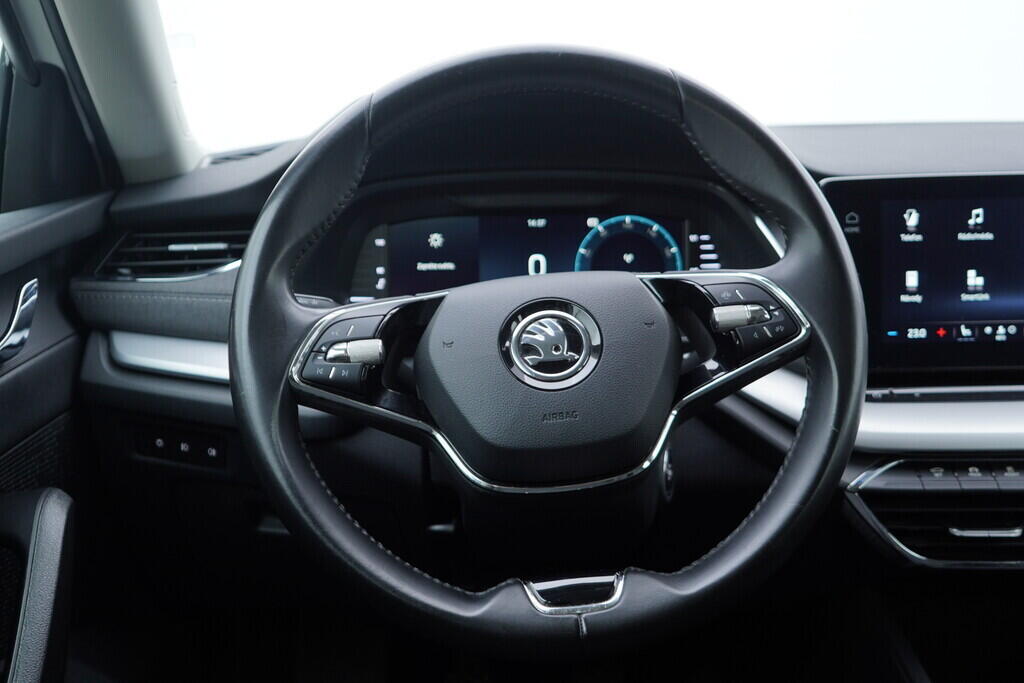 OV190V09572_26.webp_OCTAVIA Style 1.5 TSI 110 kW manuál, DPH