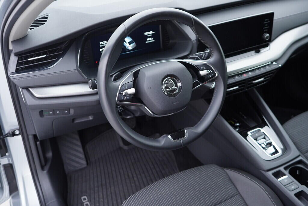 OV190V09575_21.webp_OCTAVIA Ambition 2.0 TDI 85 kW automat, DPH