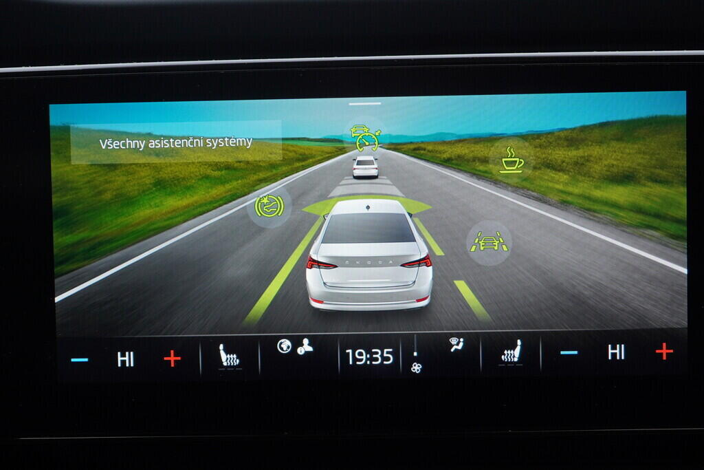 OV190V09575_29.webp_OCTAVIA Ambition 2.0 TDI 85 kW automat, DPH