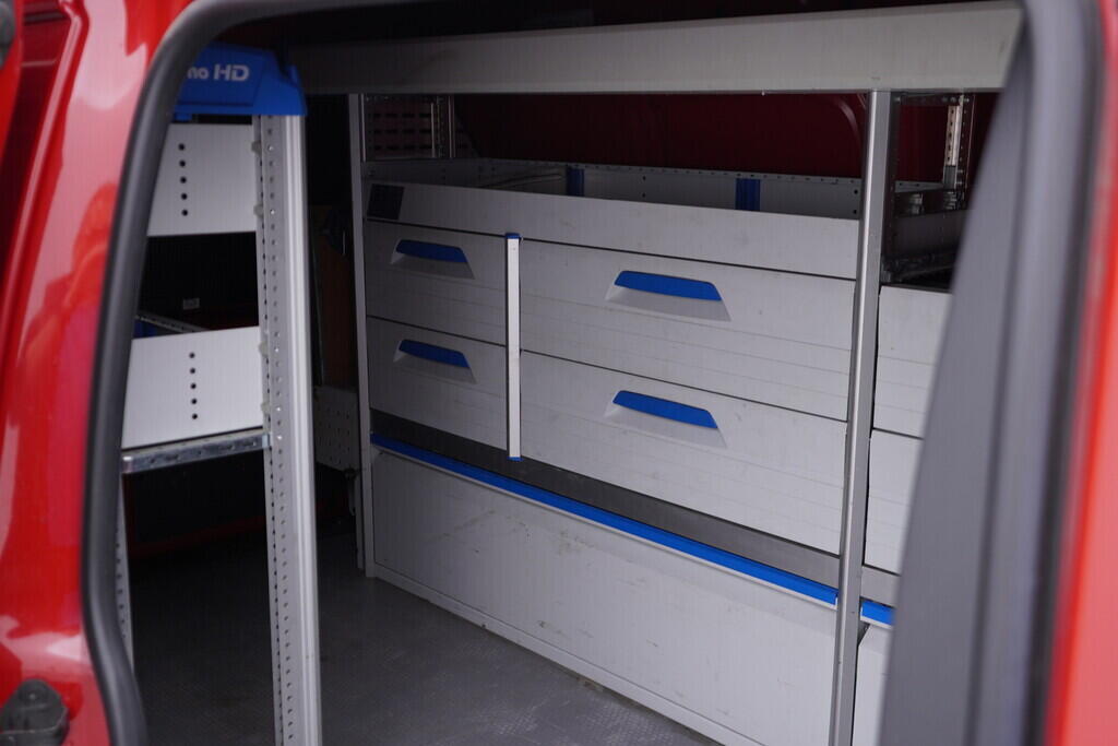 OV190V09576_31.webp_CADDY MAXI - SKŘÍŇOVÝ VŮZ  2.0 TDI 90 kW manuál, DPH