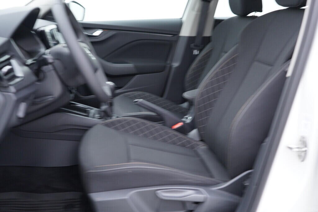 OV190V09577_22.webp_KAMIQ Ambition 1.0 TSI 70 kW manuál, DPH