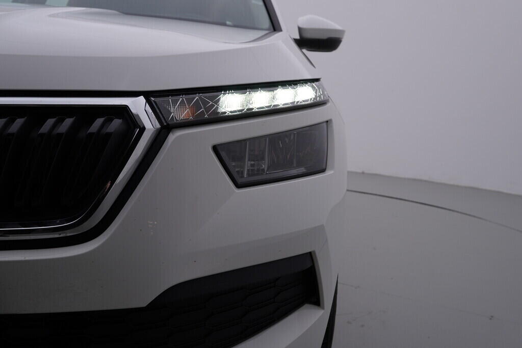 OV190V09577_37.webp_KAMIQ Ambition 1.0 TSI 70 kW manuál, DPH