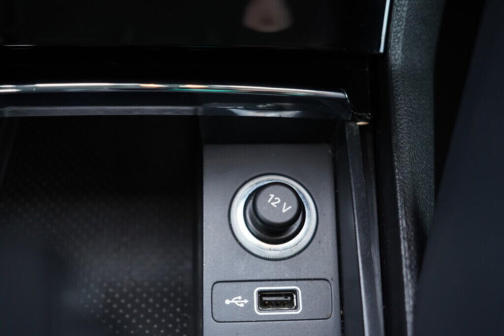 OV190V09578_33.webp_KAROQ Style 1.5 TSI 110 kW automat, DPH