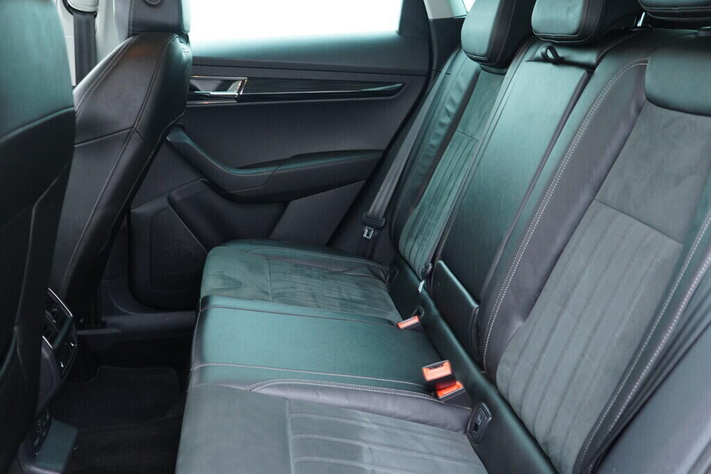 OV190V09578_36.webp_KAROQ Style 1.5 TSI 110 kW automat, DPH