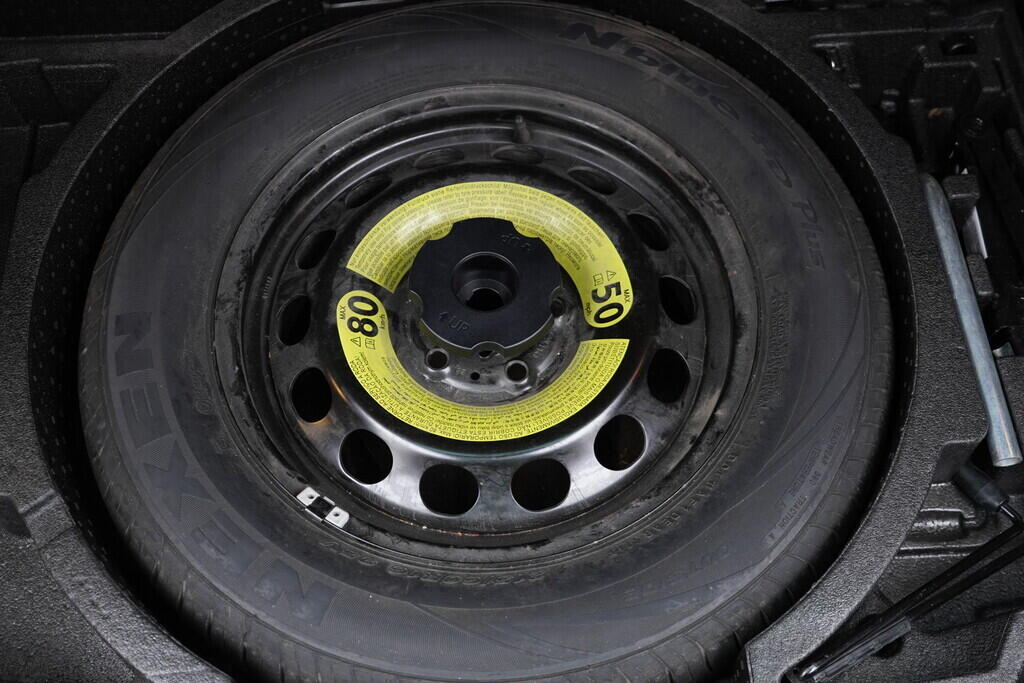 OV190V09578_40.webp_KAROQ Style 1.5 TSI 110 kW automat, DPH