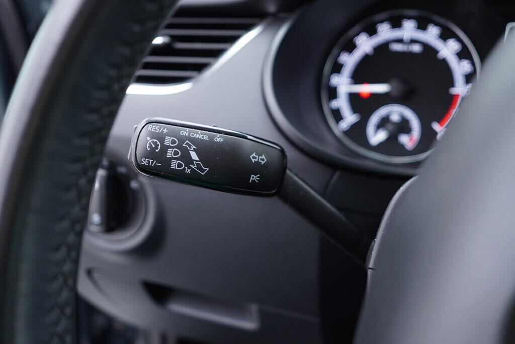 OV190V09581_23.webp_OCTAVIA Ambition 1.6 TDI 85 kW manuál