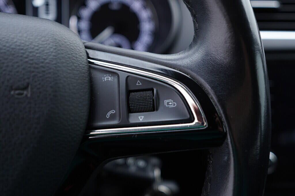 OV190V09581_26.webp_OCTAVIA Ambition 1.6 TDI 85 kW manuál