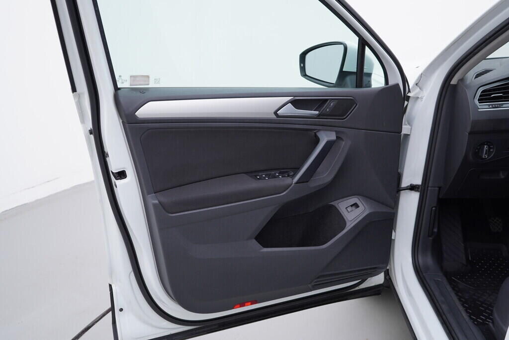 OV190V09582_19.webp_TIGUAN Trendline 1.4 TSI 92 kW manuál