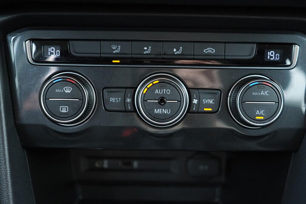 OV190V09582_30.webp_TIGUAN Trendline 1.4 TSI 92 kW manuál