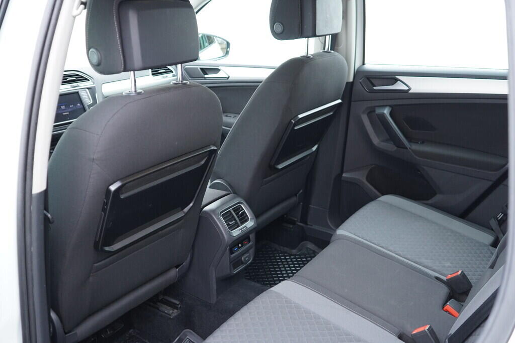 OV190V09582_32.webp_TIGUAN Trendline 1.4 TSI 92 kW manuál