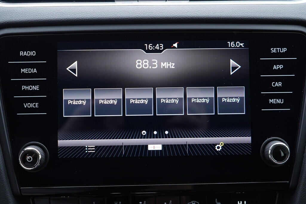 OV190V09585_28.webp_OCTAVIA Style 2.0 TDI 110 kW automat, DPH