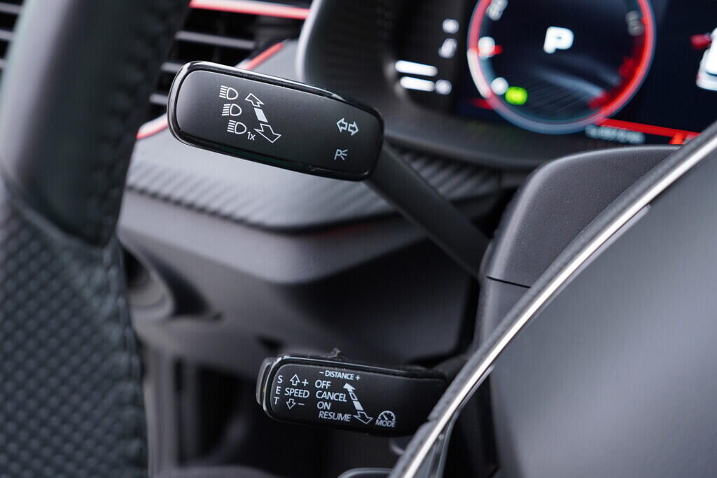 OV190V09587_23.webp_KAMIQ Monte Carlo 1.5 TSI 110 kW automat