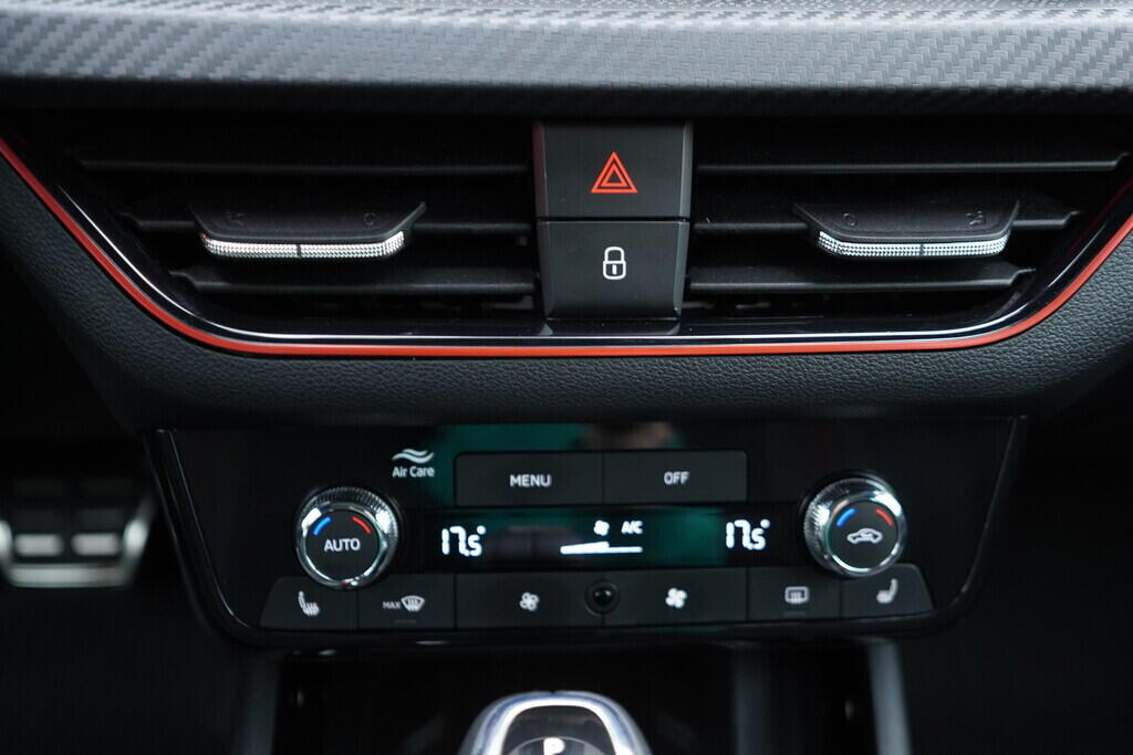 OV190V09587_32.webp_KAMIQ Monte Carlo 1.5 TSI 110 kW automat