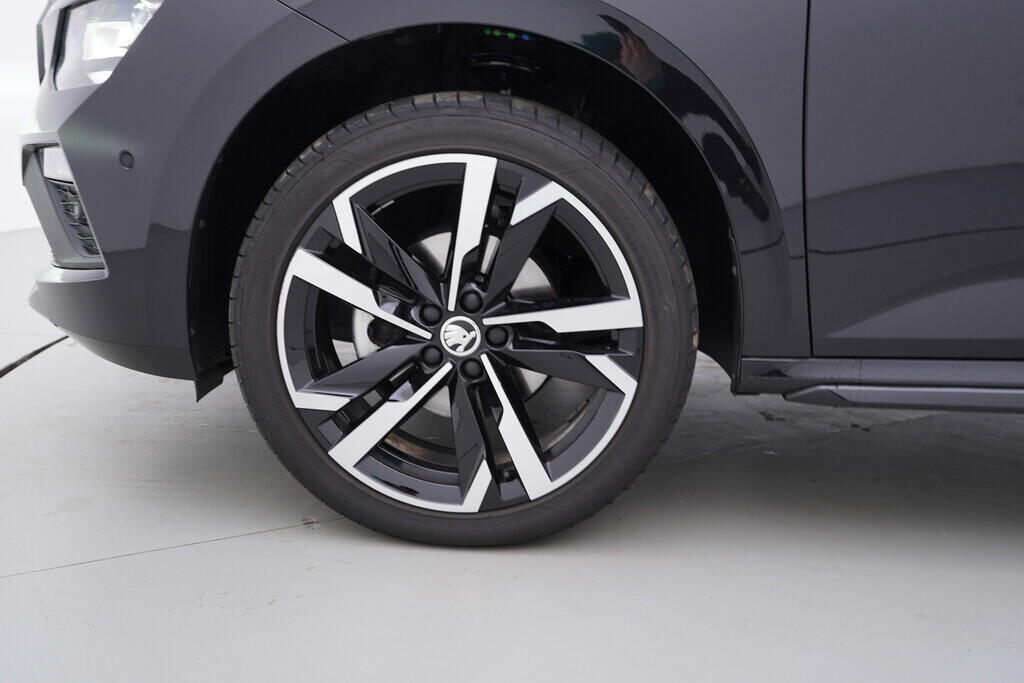 OV190V09587_41.webp_KAMIQ Monte Carlo 1.5 TSI 110 kW automat