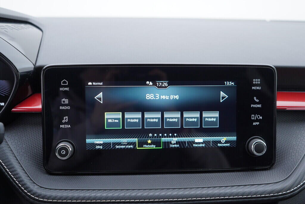 OV190V09588_36.webp_FABIA Monte Carlo 1.5 TSI 110 kW automat, DPH